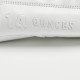 Боксерские перчатки Leone GN111 THE GREATEST White 10 унций (бинты 4 м. в комплекте)